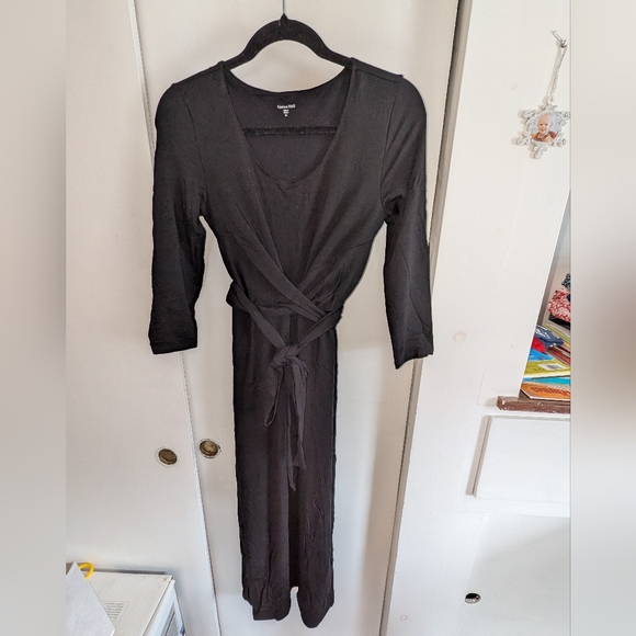 Black Garnet Hill ballet wrap midi length dress size xs with lots of stretch - Picture 3 of 10